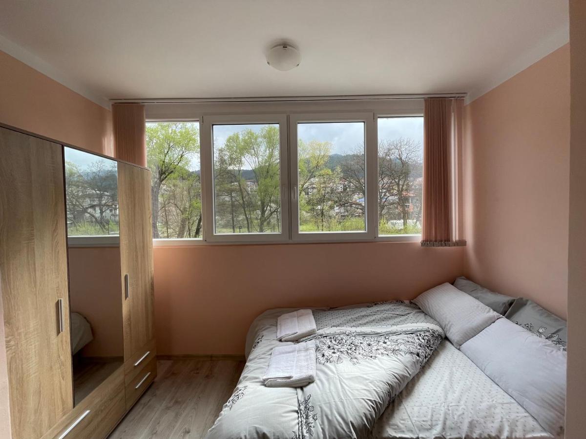Apartament Emaia Leilighet Devin Eksteriør bilde